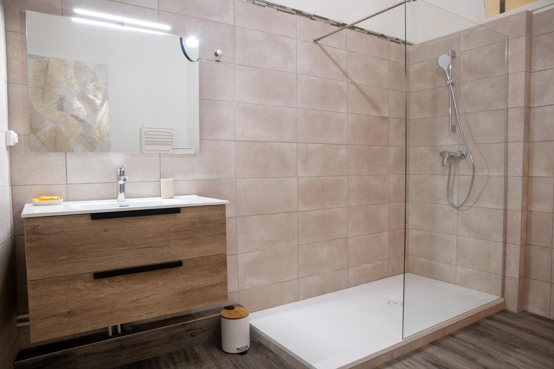 Logement De Charme En Plein Coeur D'Avinhão Exterior foto
