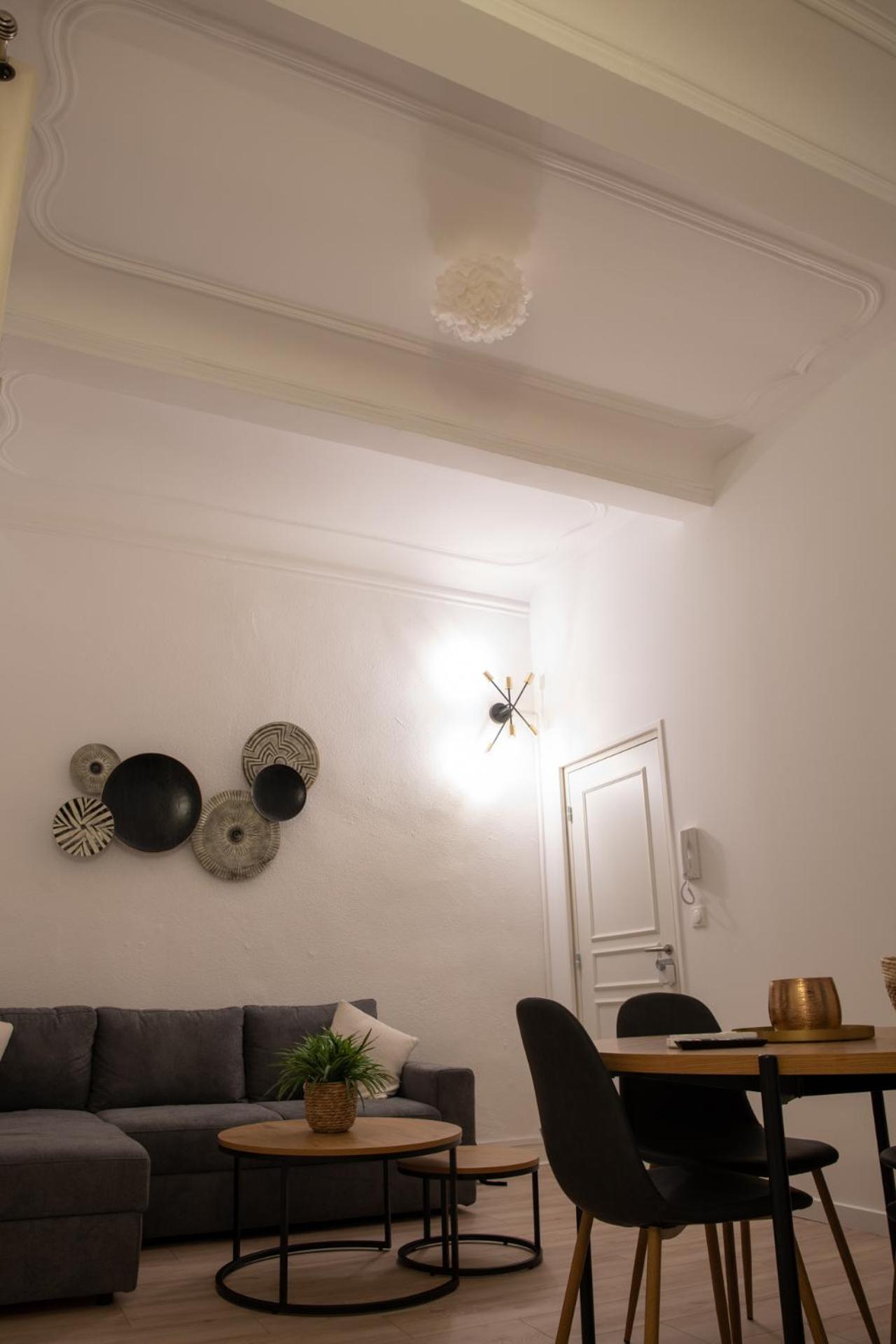 Logement De Charme En Plein Coeur D'Avinhão Exterior foto